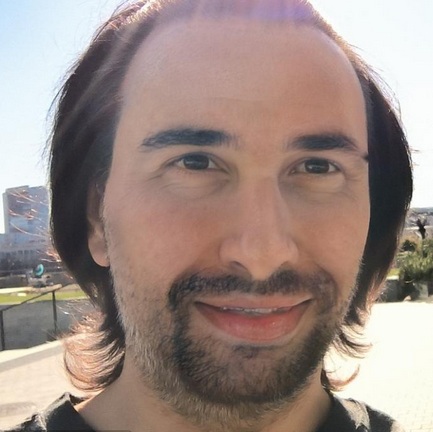 Chef Dmitri Velosi